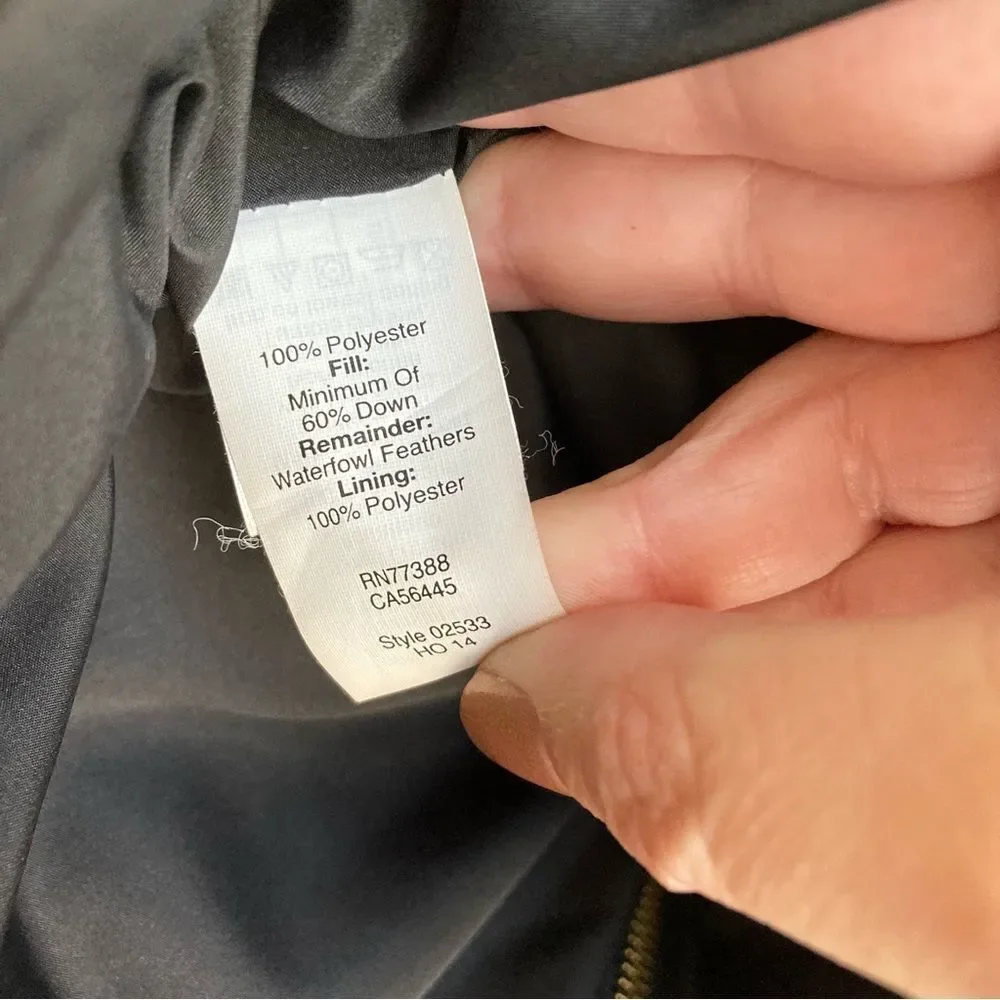 J. Crew Women’s down quilted puffer vest size XS. EUC!